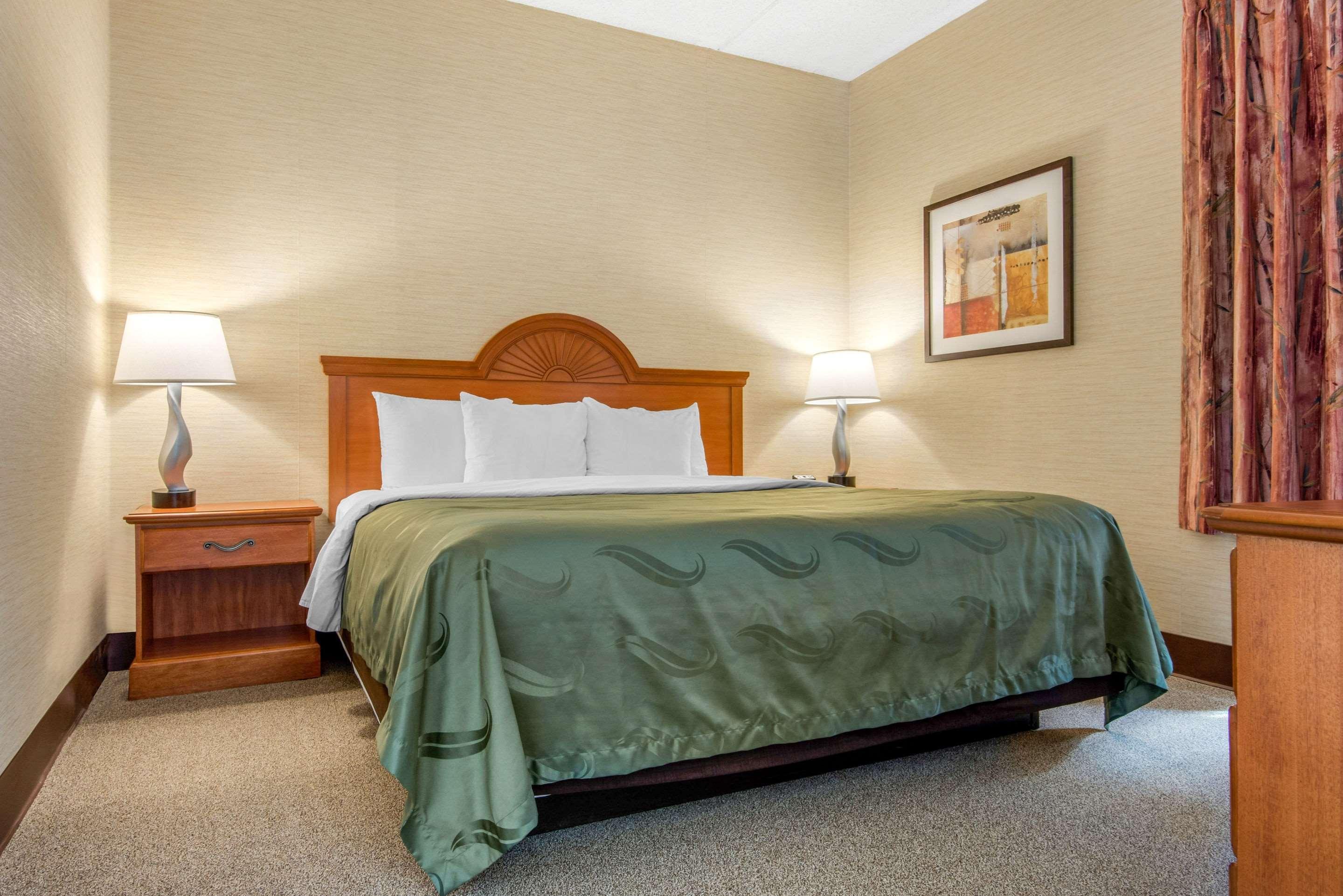 Quality & Hotel *
