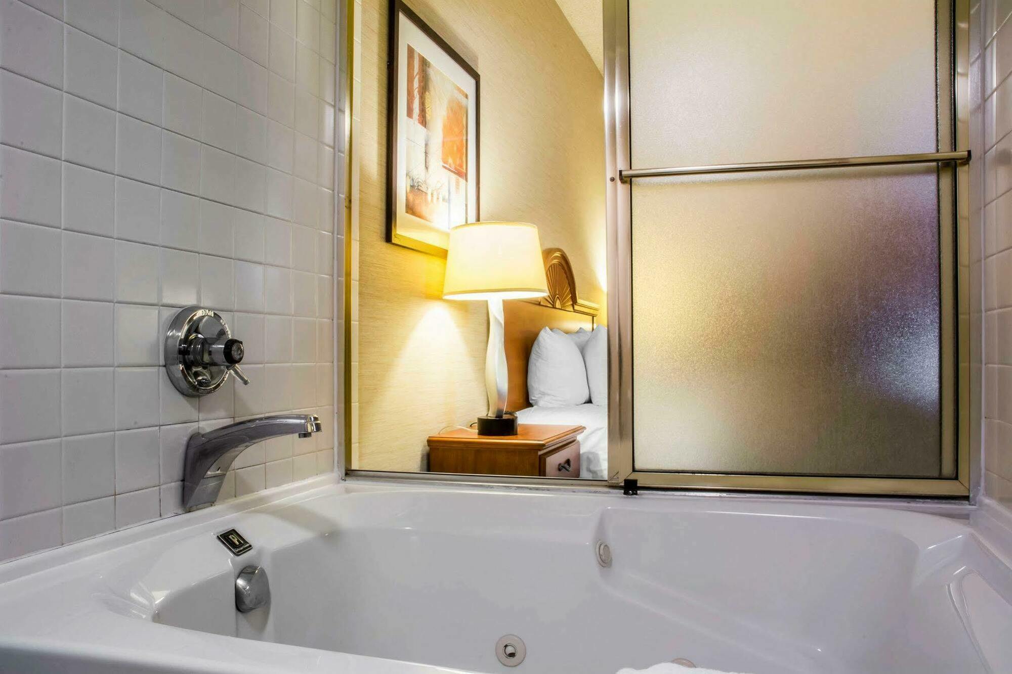 Hotel Quality &